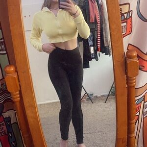 F21 • Black Leggings Detailed with Mesh Sides 🖤